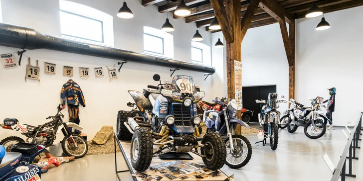 Ve znamení rychlosti: vstupné do Automoto Musea Lučany pro dospělého