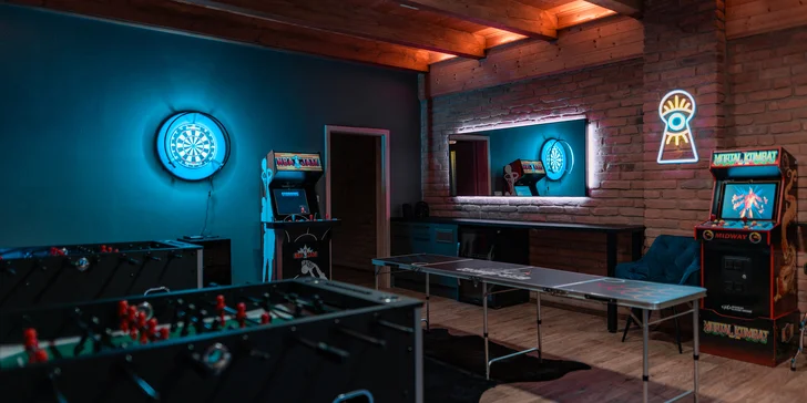 Soukromá herna včetně kina na 2–4 hod.: beerpong, poker, kulečník i konzole