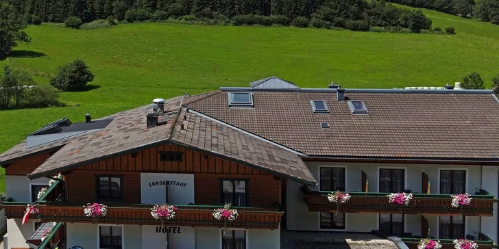 Horský hotel v blízkosti Zell am See a hory Grossglockner: polopenze, sauna, slevová karta