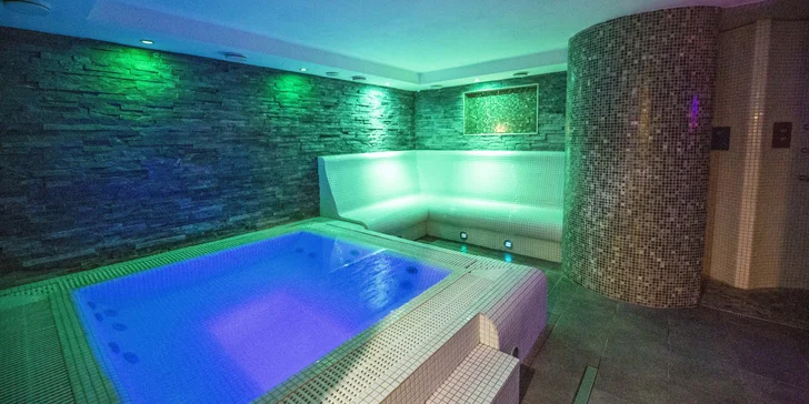 Pobyt v Beskydech se snídaní, kreditem na večeři a privátním vstupem do wellness