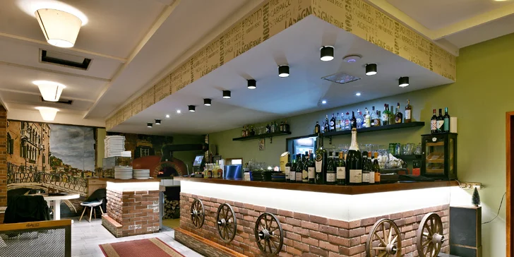 Pljeskavica, ražniči, krkovice, klobása a přílohy pro 2 osoby