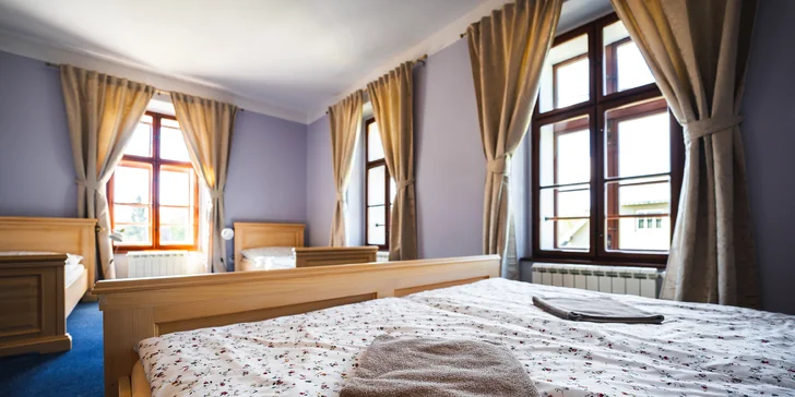 Útulný penzion v Jeseníkách: apartmán až pro 6 osob, výlety do Velkých Losin, na Praděd i k vodopádům