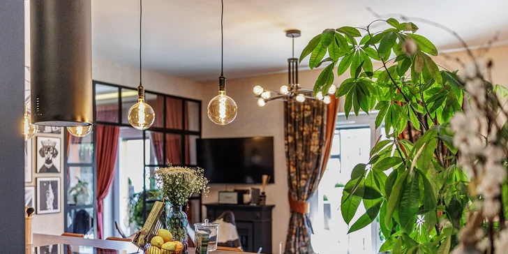 Luxusní apartmány či penthouse v srdci Miskolce: vlastní vířivka na terase i vstup do jeskynních lázní