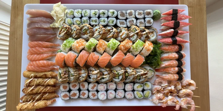 Vymazlené sushi sety pro celou partu: 98-108 ks maki, nigiri i rolek v tempuře