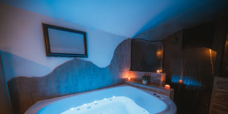 Privátní wellness: 90 nebo 120 min. vířivky, sauny a relaxační místnosti pro 2 osoby