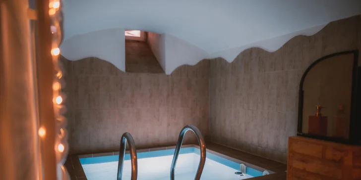 Privátní wellness: 90 nebo 120 min. vířivky, sauny a relaxační místnosti pro 2 osoby