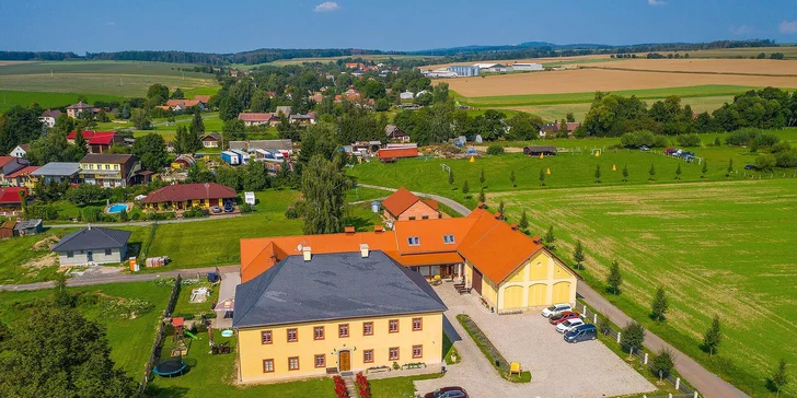 Stylový romantický pobyt Na Faře pro dva s polopenzí a třeba i wellness