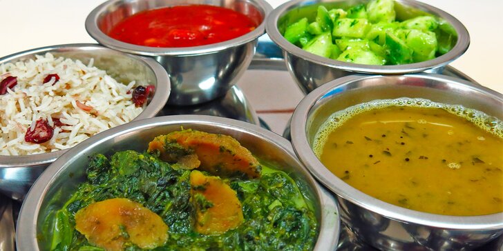 Vegetariánské all you can eat: polévka, hlavní chod i salát a libovolný počet přidání pro 1 či 2