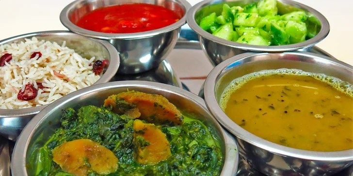 Vegetariánské all you can eat: polévka, hlavní chod i salát a libovolný počet přidání pro 1 či 2