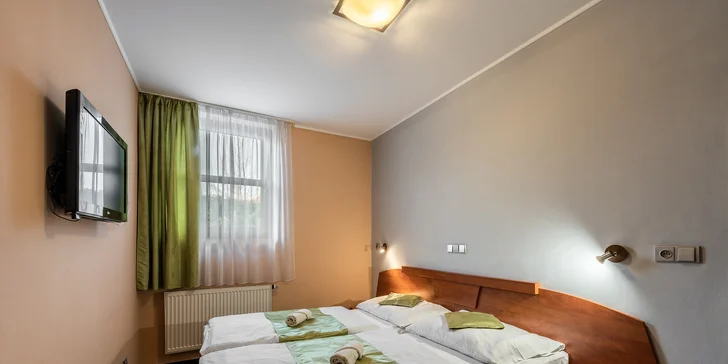 Pobyt v Kutné Hoře u chrámu sv. Barbory: polopenze i vstupenky do chrámu