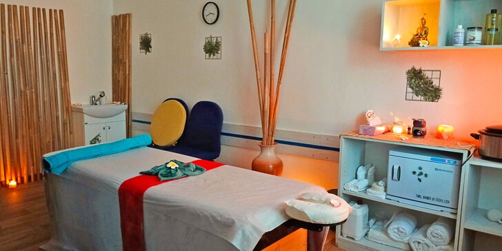 Masáž v thajském masážním salonu: lávové kameny, bylinky, lymfodrenáž i antistresová masáž