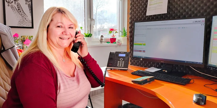 Přispějte na tísňovou službu Anděl Strážný, díky které mohou senioři zůstat ve svých domovech