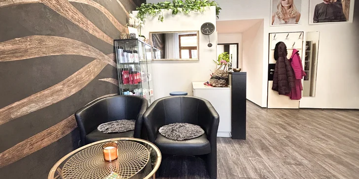 Hloubková regenerace pro poškozené vlasy, mytí, střih i závěrečný styling: všechny délky vlasů