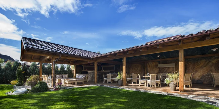 Relax pod Tatrami v pohádkové vile nedaleko aquaparku: jídlo i wellness