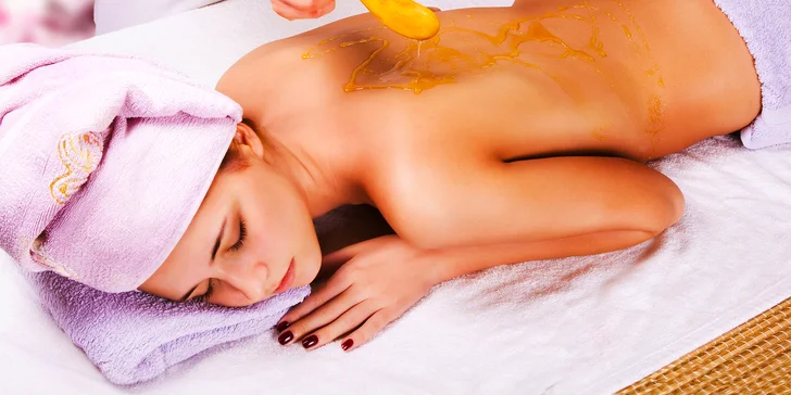 Detoxikační medová, havajská nebo masáž horkými mušlemi: 30-120 min. odpočinku
