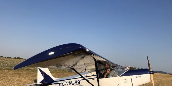 Pilotem sportovního letounu na zkoušku: pozemní příprava i let na 20–60 min.