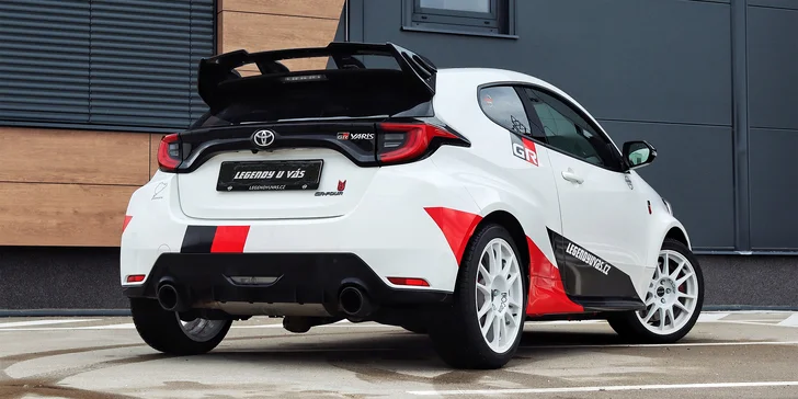 1–4 kola na okruhu v Mostě či Brně jako řidič nebo spolujezdec v Toyotě GR Yaris