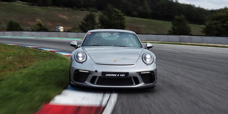 Superrychlá jízda na závodním okruhu v Mostě i Brně: 1–4 kola jako řidič či spolujezdec Porsche GT3 a GT4