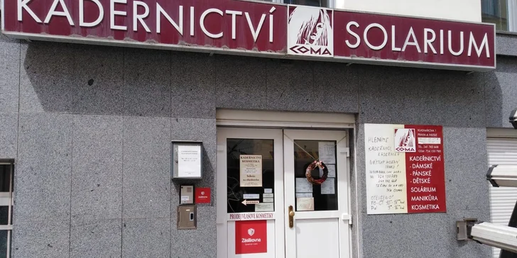 Dámský střih včetně regenerace a stylingu s možností barvení v Nuslích