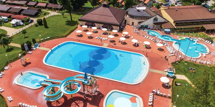 Lázeňské městečko Banovci: mobilní domek se soukromou vířivkou, bazény, termální koupele, 2 děti zdarma