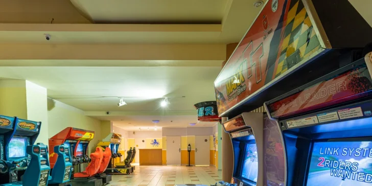 Dovolená na německé Rujáně: hotel u pláže, s bazénovým komplexem a hernou, snídaně či polopenze