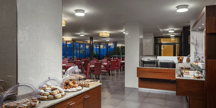 Hotel Galileo**** na pražských Vinohradech: snídaně v ceně a historické centrum na dosah