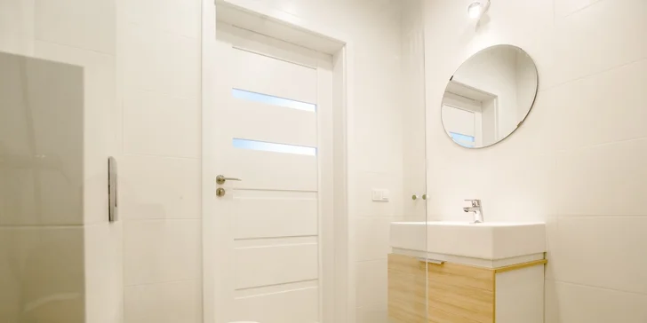 Relax přímo u Baltu pro pár i rodinu: krásné apartmány s kuchyňkou