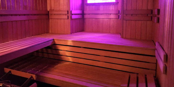 Privátní wellness i se sektem a občerstvením pro 2 osoby: 120 min. i celá noc