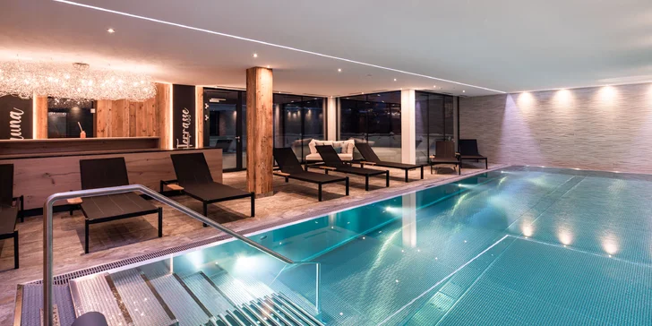 Vysoké Taury: krásný hotel přímo u Zillertal Areny s polopenzí a wellness