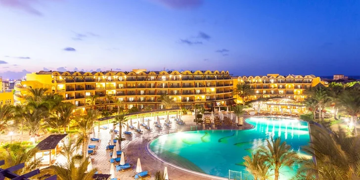 Letecky do Egypta: Hotel Carols Beau Rivage***** s all inclusive, dětský klub Čedog i animační programy