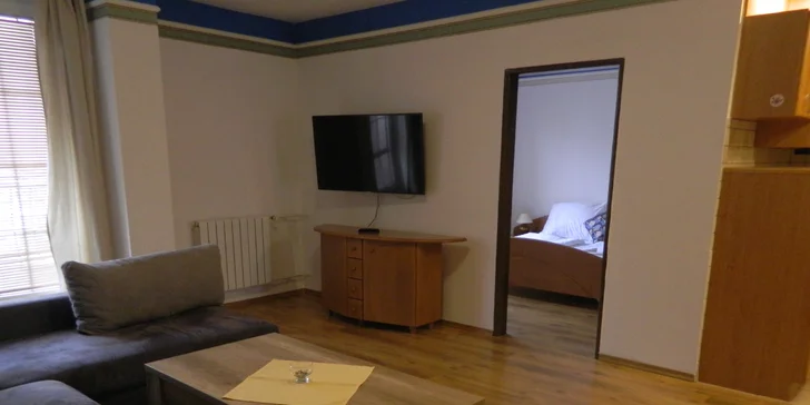 Pobyt kousek od Čachtického hradu: snídaně či polopenze i zapůjčení kol