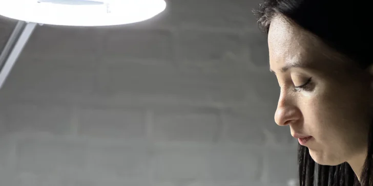 Kosmetické zázraky pro omlazení a ozdravení pleti: karboxyterapie, ozonizér Darsonval nebo sérum Hydra-Fiil