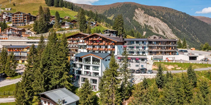 Vysoké Taury: krásný hotel přímo u Zillertal Areny s polopenzí a wellness
