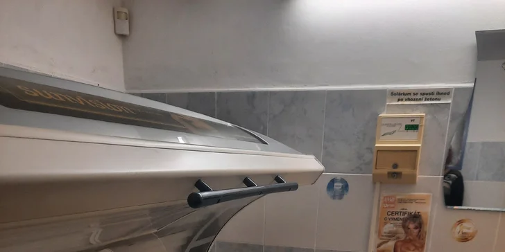 Permanentka na vstupy do solária nebo ozdravného kolagenária