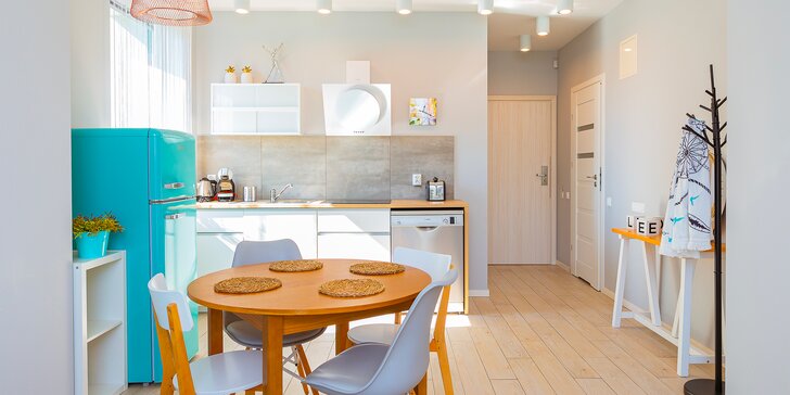 Relax přímo u Baltu pro pár i rodinu: krásné apartmány s kuchyňkou