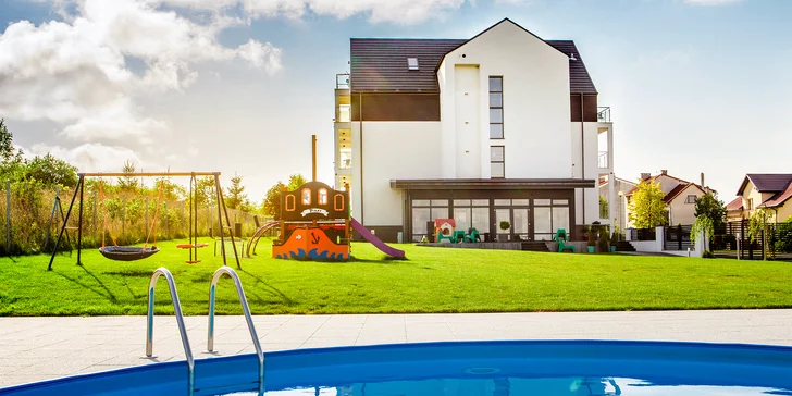 Relax přímo u Baltu pro pár i rodinu: krásné apartmány s kuchyňkou