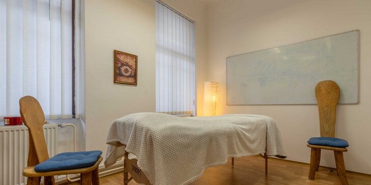 Najděte vnitřní mír: terapeutická masáž hlavy s konzultací pro 1 osobu