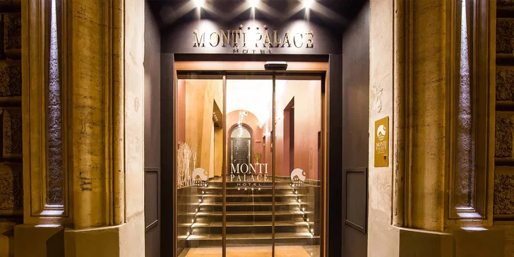 Pobyt v moderním hotelu v centru Říma se snídaněmi pro 3 osoby