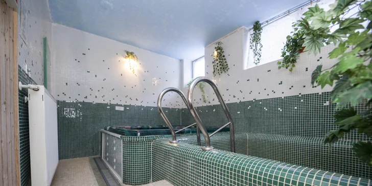 Parádní pobyt ve Špindlerově Mlýně: pobyt s polopenzí a light all inclusive nápoji k večeři
