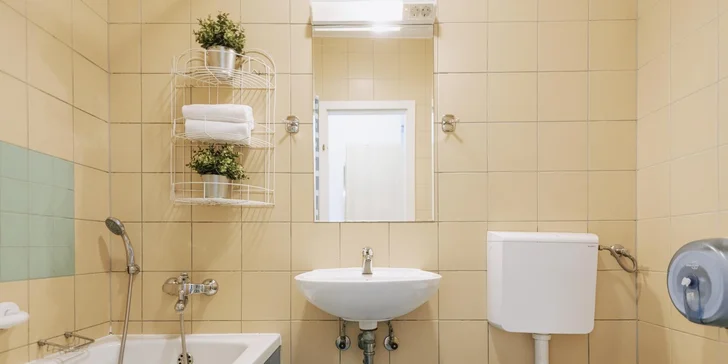 Letní dovolená v Chorvatsku pro celou rodinu: apartmány s polopenzí, termální bazény a aquapark, až 2 děti zdarma