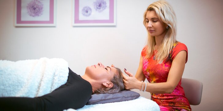 Najděte vnitřní mír: terapeutická masáž hlavy s konzultací pro 1 osobu