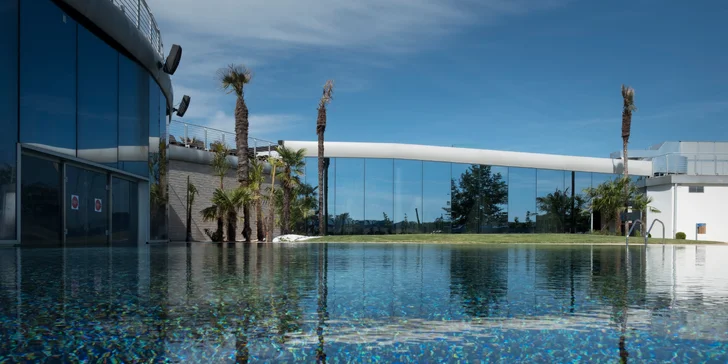Maďarský Körmend: 4* resort s termálními bazény, saunami a polopenzí pro páry i rodiny, noc zdarma