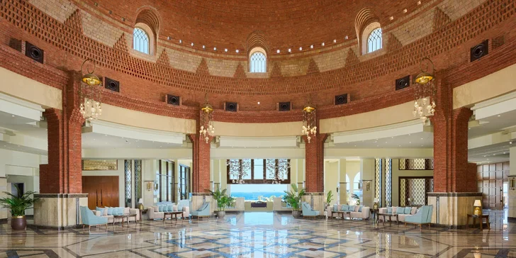 Letecky do Egypta: Hotel Lazuli and Resort***** s vlastní pláží, bazény i aquaparkem, all inclusive v ceně