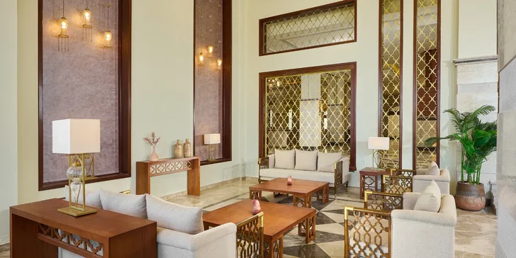 Letecky do Egypta: Hotel Lazuli and Resort***** s vlastní pláží, bazény i aquaparkem, all inclusive v ceně
