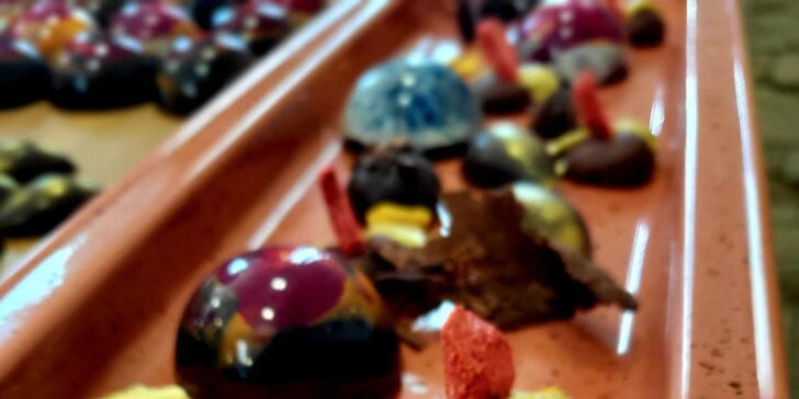 Kurz čokoládových belgických pralinek v barevném provedení a temperování čokolády