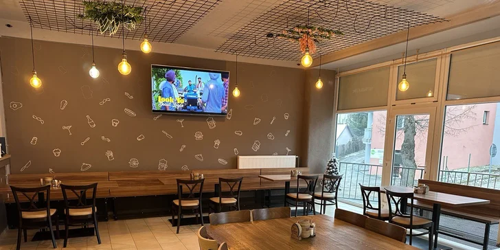 Otevřené vouchery na jídlo v hodnotě 600 nebo 1200 Kč do indické restaurace Royal Indian