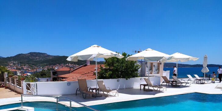 Řecký ostrov Thassos: Hotel Antonios*** se snídaní či polopenzí a venkovním bazénem, letenky v ceně