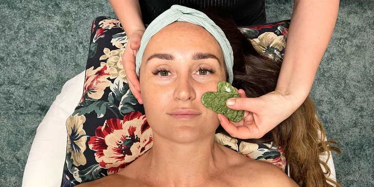 Gua sha i omlazující liftingová masáž proti vráskám i povadlým konturám: 60 minut