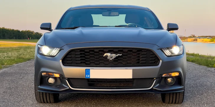 Ford Mustang ve všední dny: spolujízda či řízení od 15 min. i zapůjčení až na 3 dny