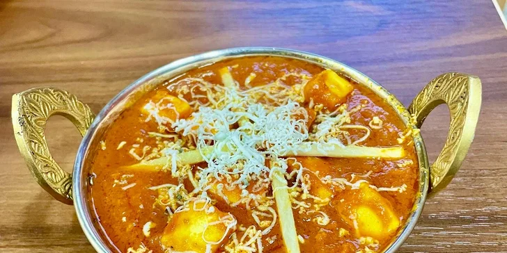 Otevřené vouchery na jídlo v hodnotě 600 nebo 1200 Kč do indické restaurace Royal Indian